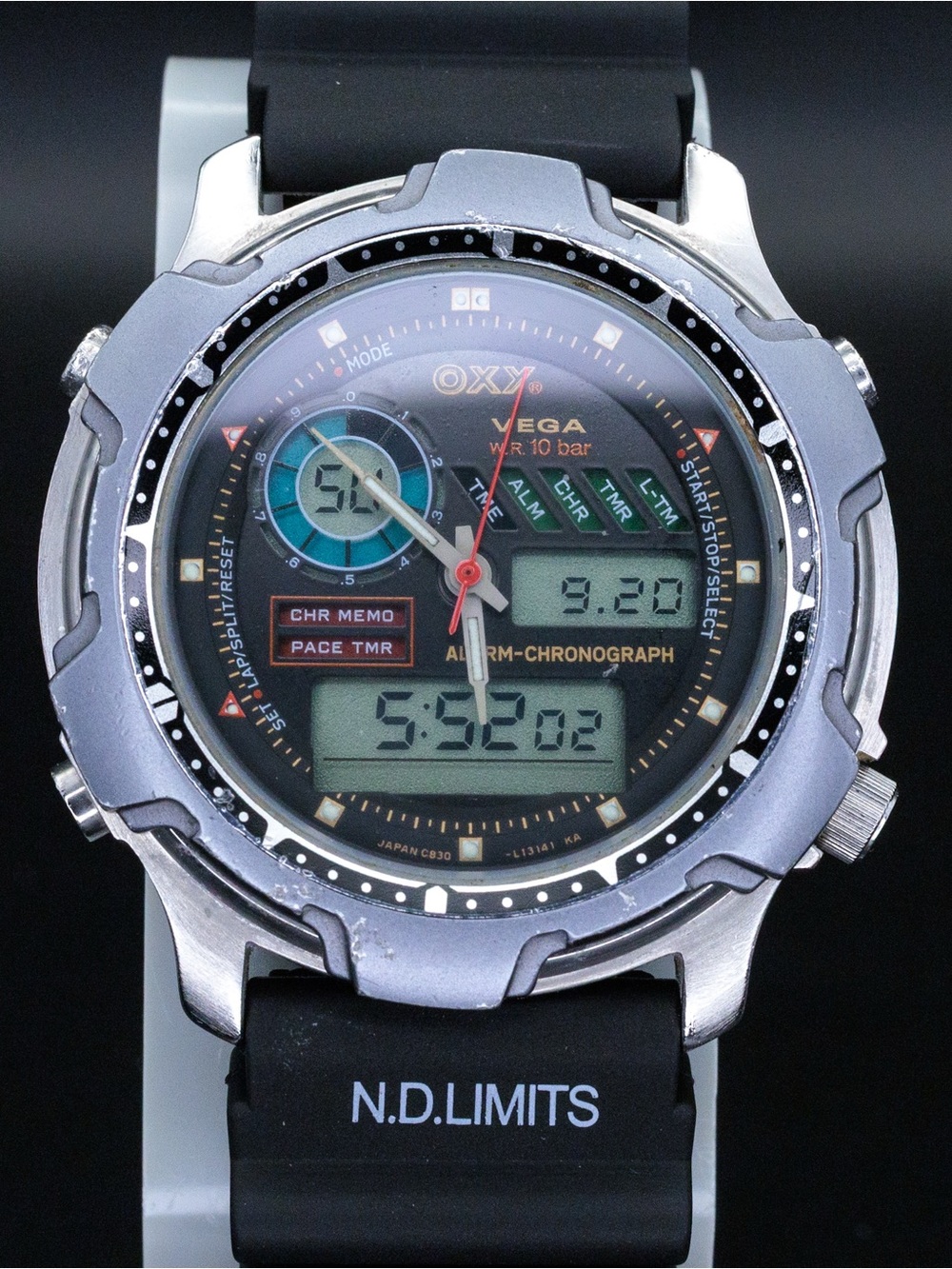 Citizen Oxy RARE C830-L06333 Vintage 38mm Analog Digital JDM Import Chronograph